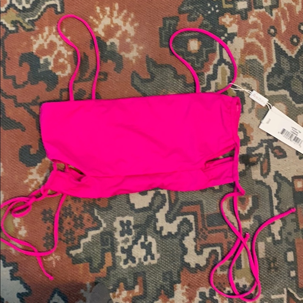FRANKIES BIKINI LONDON TOP NWT MEDIUM